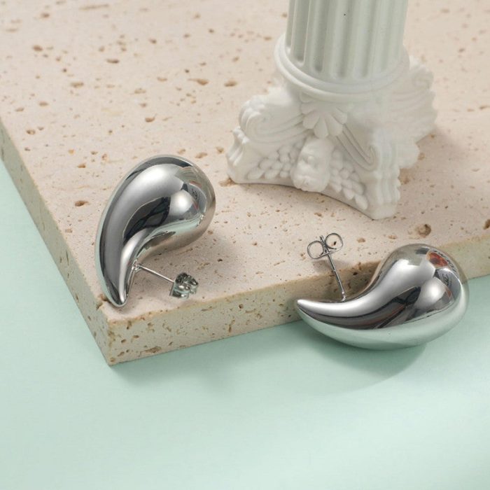 Silver Plated Glossy Chunky Dome Drop Earrings - VAIRAVI