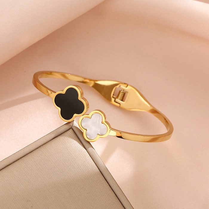 Stainless Steel Gold-Plated Bangle-Style Anti Tarnish Clover Bracelet - Image 2