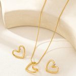 Gold Plated Anti Tarnish Heart Themed Pendant Set - Image 6