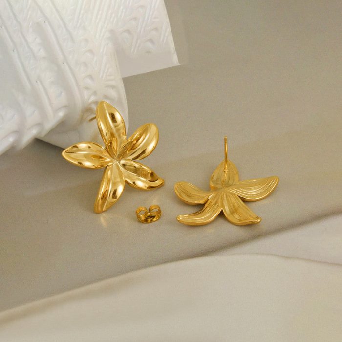 Gold Plated Stainless Steel Anti Tarnish Floral Themed Stud Earrings - Image 5