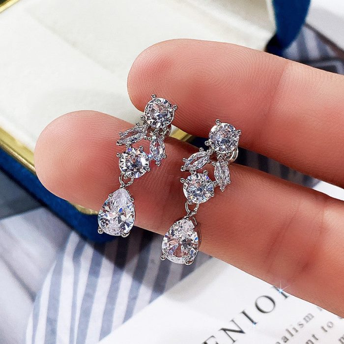 Silver Plated Anti Tarnish American Diamond Studded Floral Crushed Ice Cut Drop Earrings - Image 2