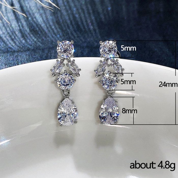 Silver Plated Anti Tarnish American Diamond Studded Floral Crushed Ice Cut Drop Earrings - Image 6