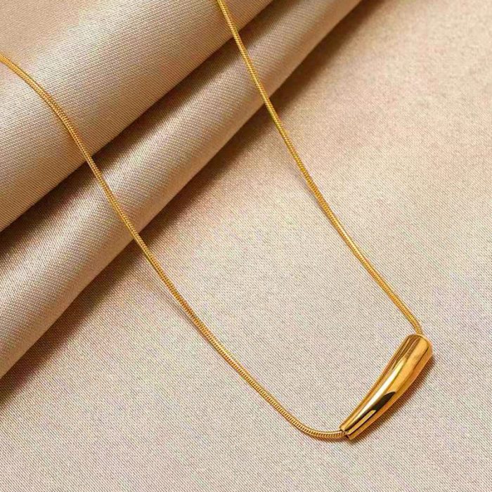 Gold-Plated Anti Tarnish Minimalistic Teardrop Necklace - Image 6