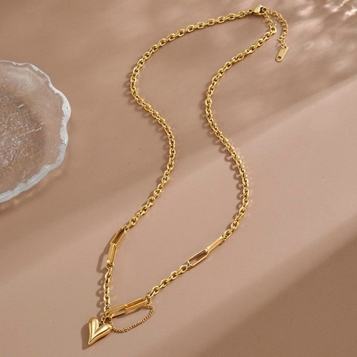 Gold Plated Stainless Steel Anti Tarnish Heart Themed Rope Chain Necklace For Women - Image 5