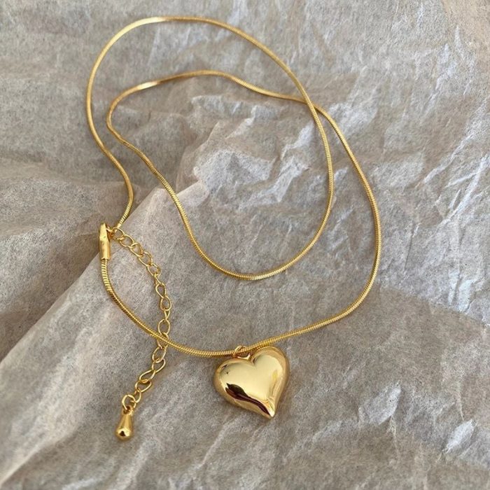 Gold-Plated Anti Tarnish Heart Themed Pendant - Image 4