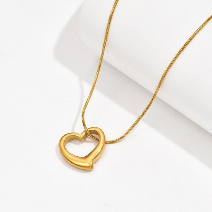 Gold-Plated Anti Tarnish Heart Themed Pendant - Image 3