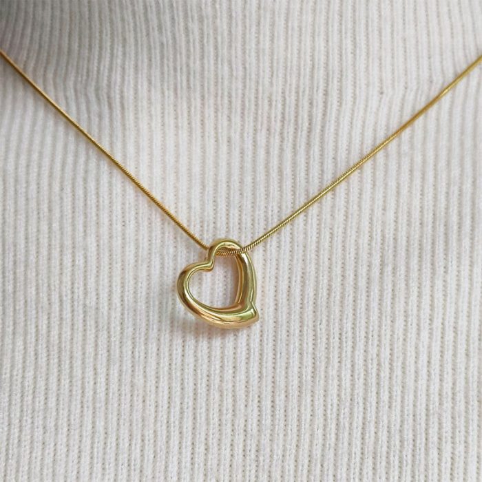 Gold-Plated Anti Tarnish Heart Themed Pendant - Image 5