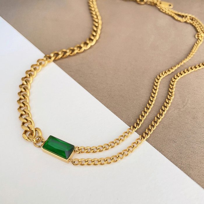 Gold-Plated Anti Tarnish Green Geometric Pendant - Image 9