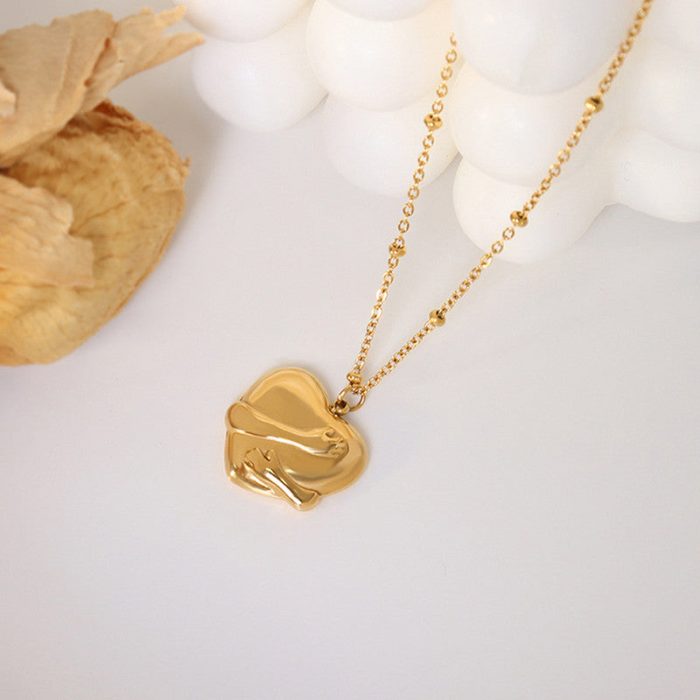 Gold-Plated Anti Tarnish Heart Themed Pendant - Image 2