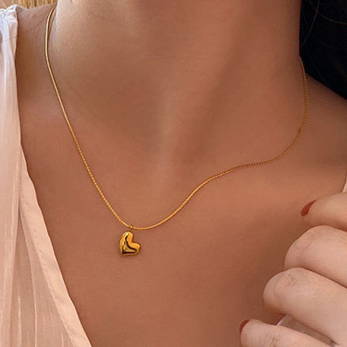 Gold-Plated Anti Tarnish Heart Themed Pendant - Image 2