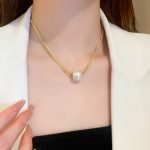 Gold Plated Stainless Steel Anti Tarnish Pearl Studded Pendant - Image 4
