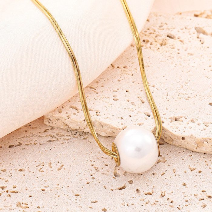 Gold Plated Stainless Steel Anti Tarnish Pearl Studded Pendant - Image 7