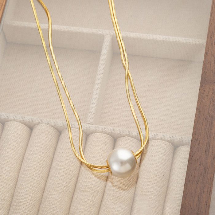Gold Plated Stainless Steel Anti Tarnish Pearl Studded Pendant - Image 8