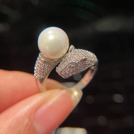 Silver Plated Anti Tarnish Pearl Studded Silver Jaguar Themed Finger Ring - VAIRAVI