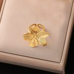 Gold Plated Anti Tarnish Stainless Steel Floral Themed Ring - Image 5