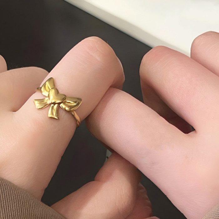 Gold-Plated Bow Themed Adjustable Ring - Image 4