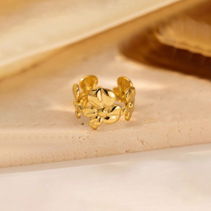 Gold-Plated Floral Adjustable Ring - Image 5