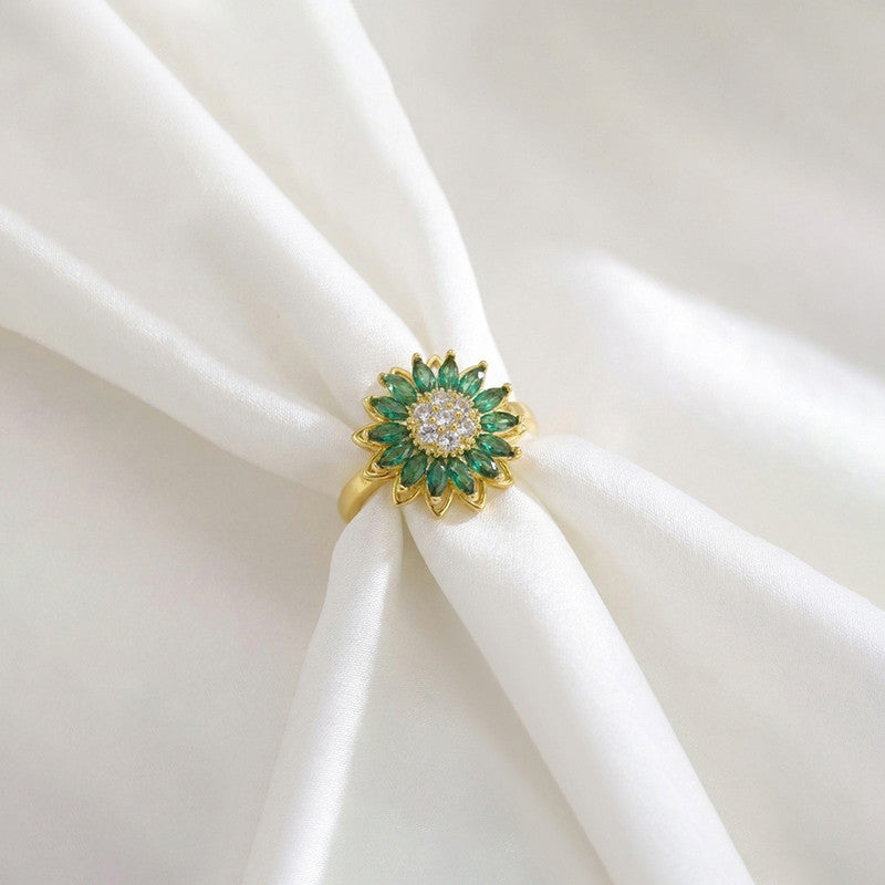 Gold Plated Star Shaped Green Rotatable Adjustable Ring - Image 1