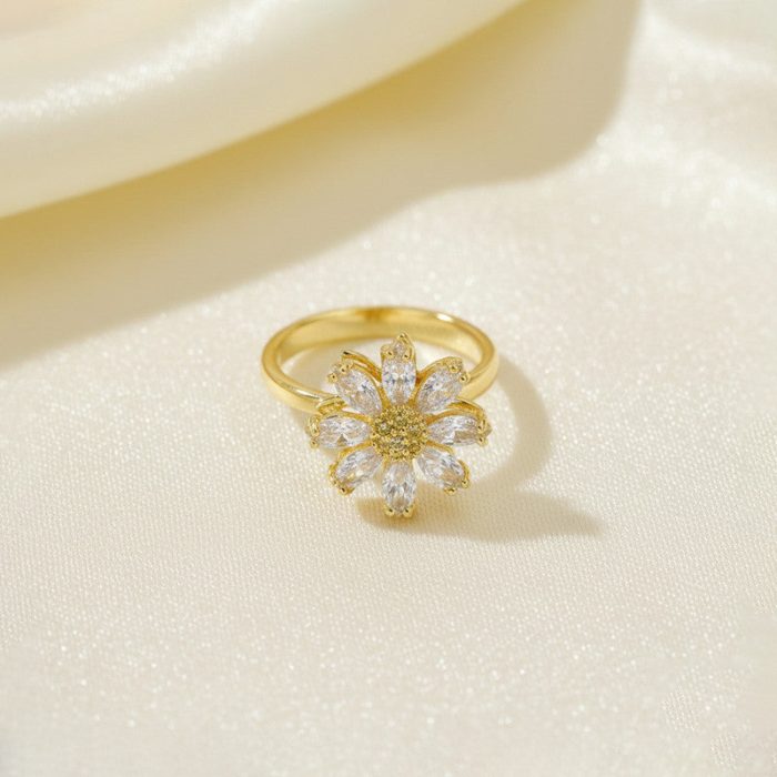 Gold Plated Star Shaped Rotatable Adjustable Ring - Image 3