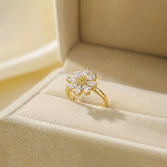 Gold Plated Star Shaped Rotatable Adjustable Ring - Image 6
