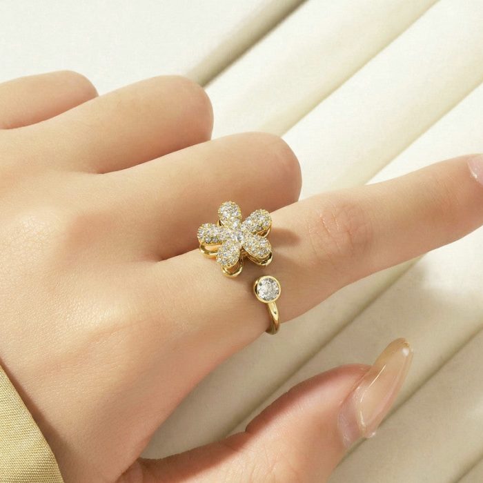 Gold Plated Star Shaped Rotatable Adjustable Ring - Image 5