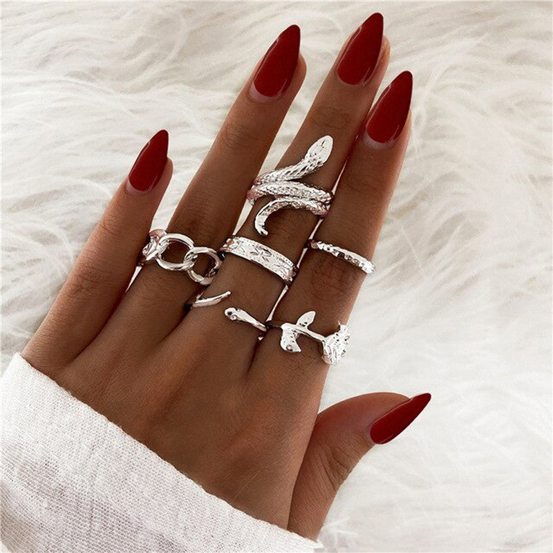 Silver Plated Snake inspired Contemporary Chain Rings Set of 6 For Women - VAIRAVI Silver Plated Snake inspired Contemporary Chain Rings Set of 6 For Women - VAIRAVI