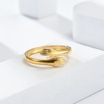 Gold-Plated Hug Shaped Adjustable Hug Day Finger Ring - Image 4
